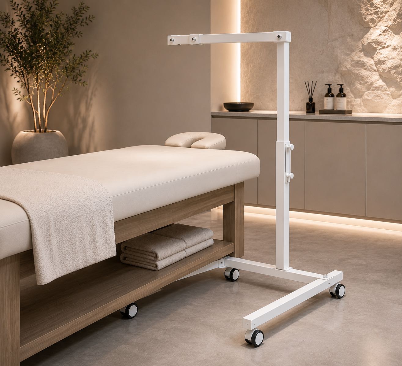 MegaBodyLight Medical Stand